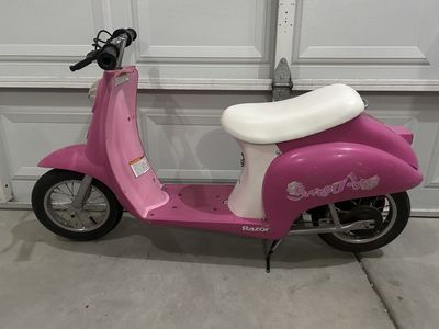 Razor Electric Moped