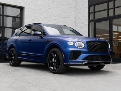 2025 Bentley Bentayga S Black Edition