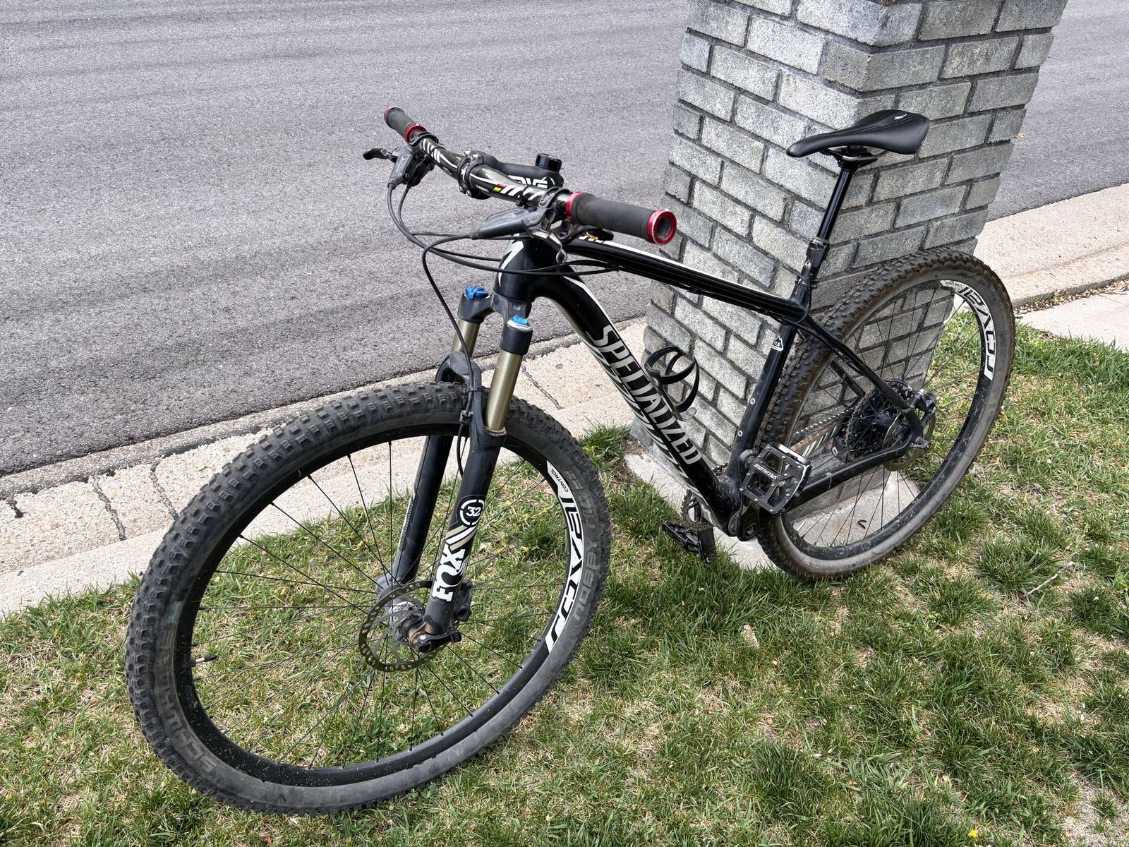 Specialized Stumpjumper Medium Carbon Hard Tail