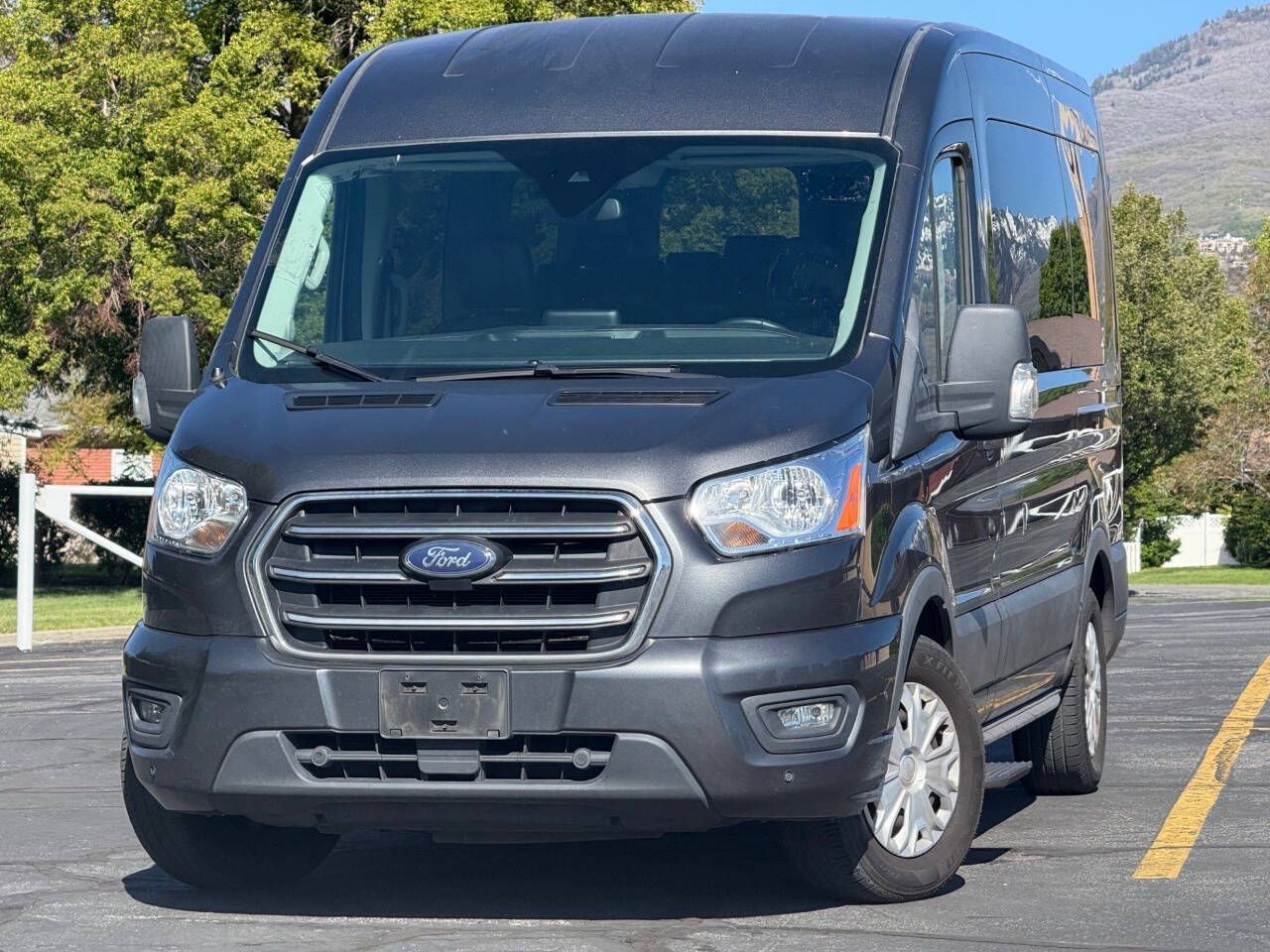 2020 Ford Transit 150 XLT