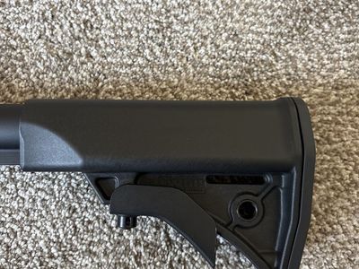 LWRCi adjustable AR15 stock.