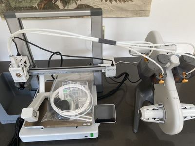Bambu Lab A1 3D Printer & AMS Lite