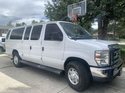 2013 Ford E-350 and Econoline 350 XL