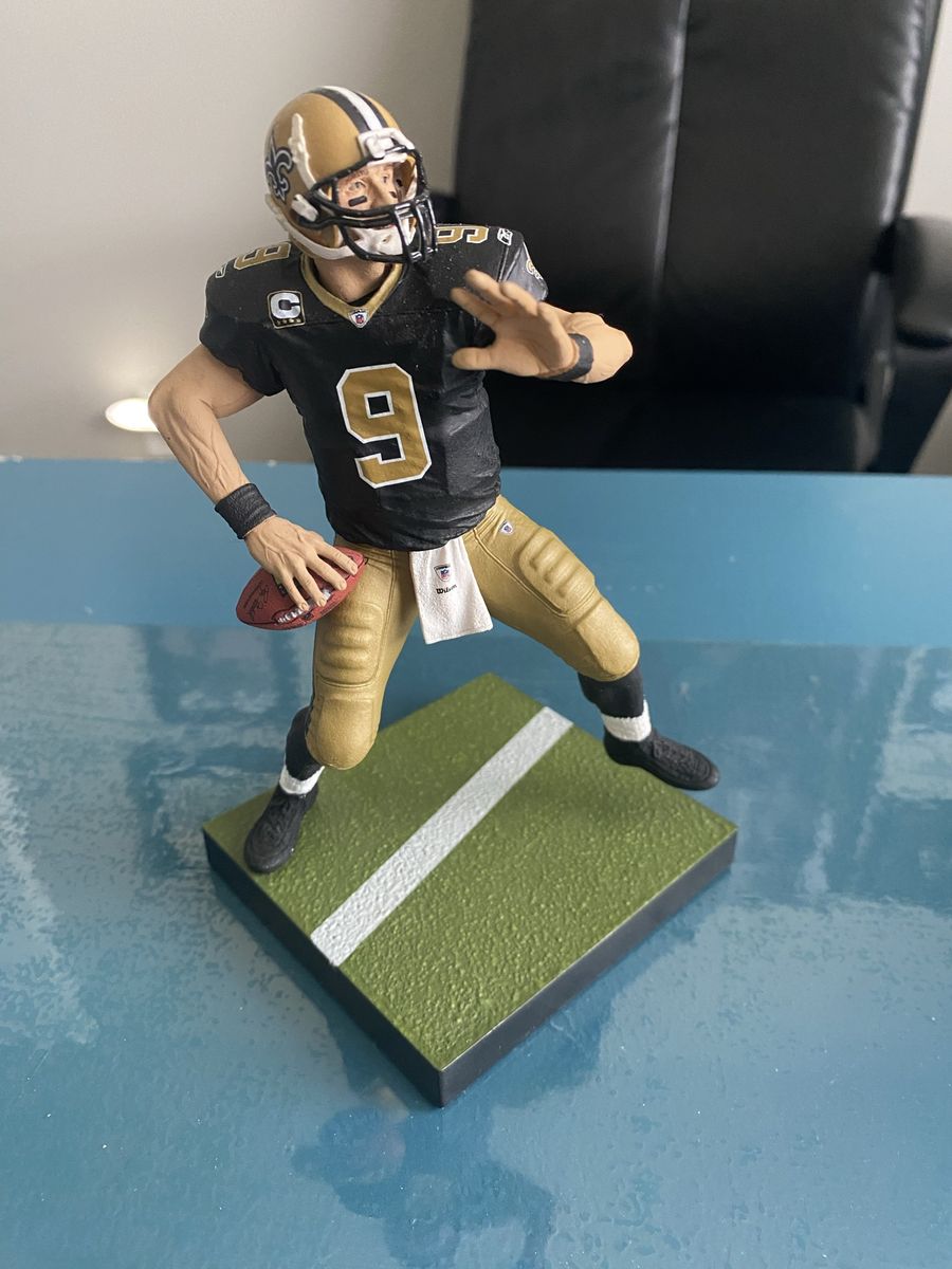 Drew Brees #9 Saints Figurine