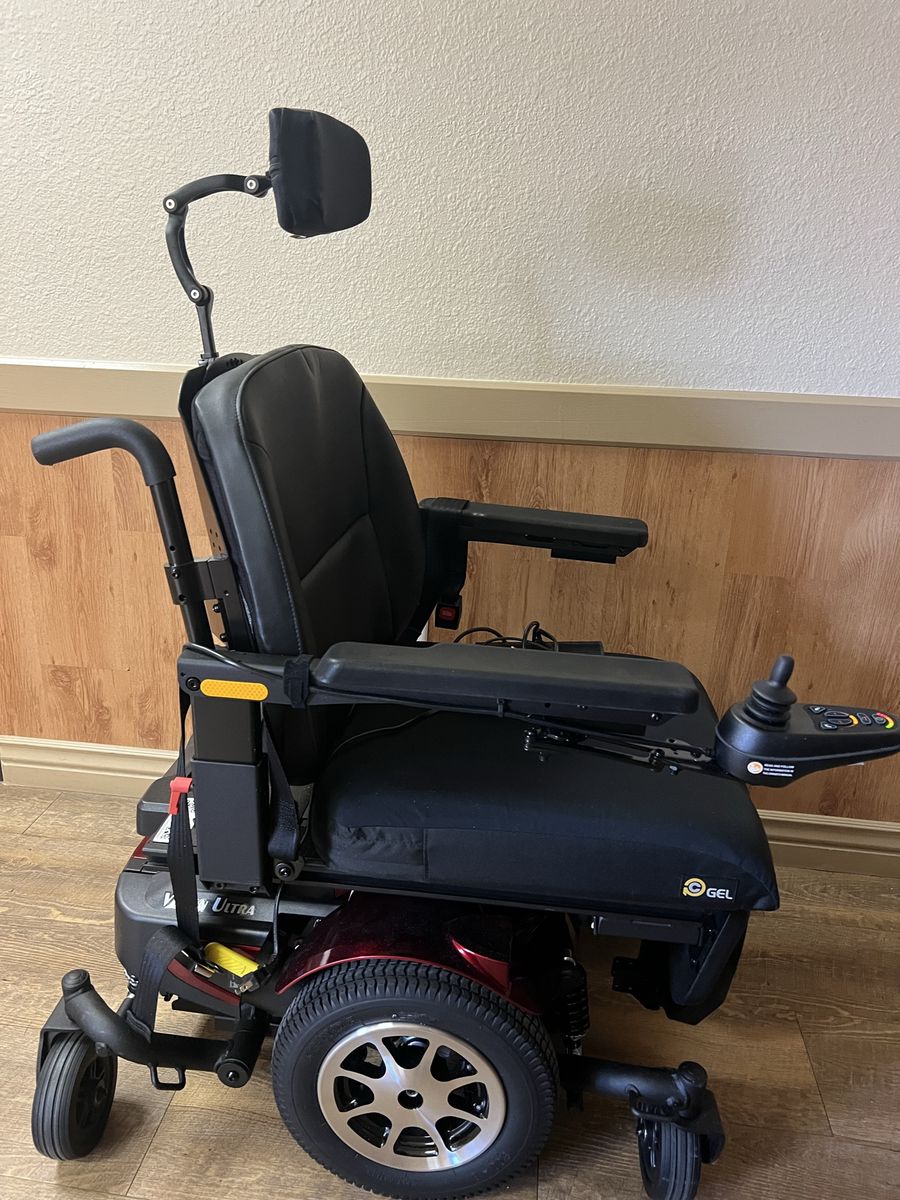 Merits Health P310 Regal Power Wheelchair Black Gel Cushion Headrest