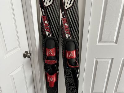 HO 63 blast Water skis