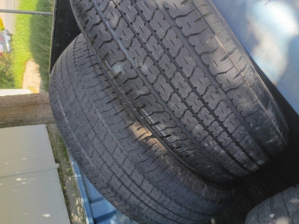 (2) Trailer Tires ST225/75R15