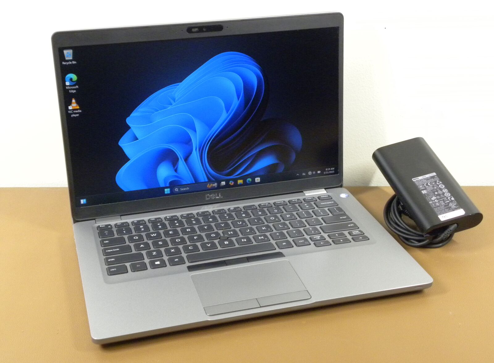 Dell Latitude 5411 Laptop i7-10850H 256GB NVMe SSD 16GB