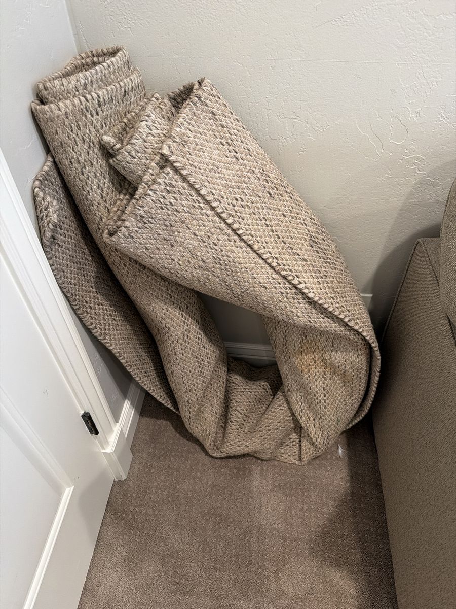 Neutral Woven Chunky Knit Area Rug 9’ x 12’ .