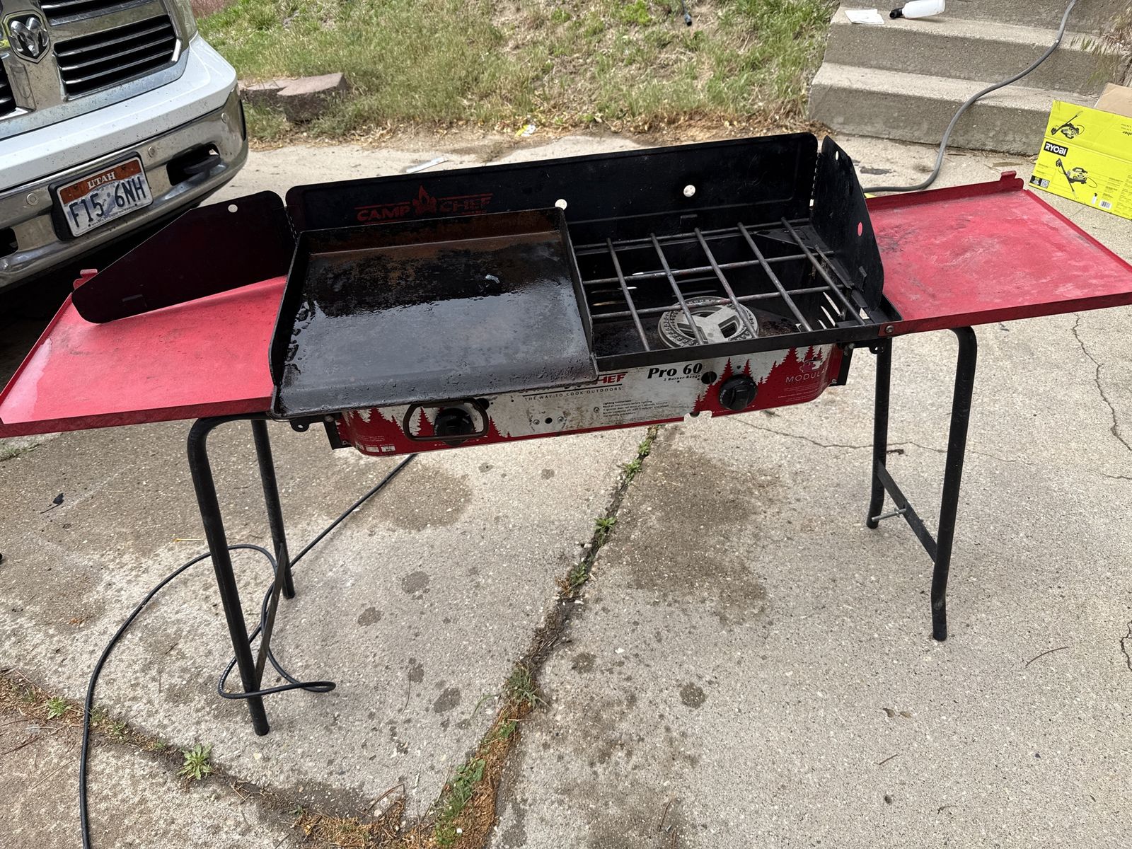 Camp chef pro 2 burner with skillet