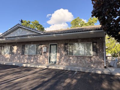S. Orem Office LEASE | 1920 sqft | 6 private offices | 2 conference rooms