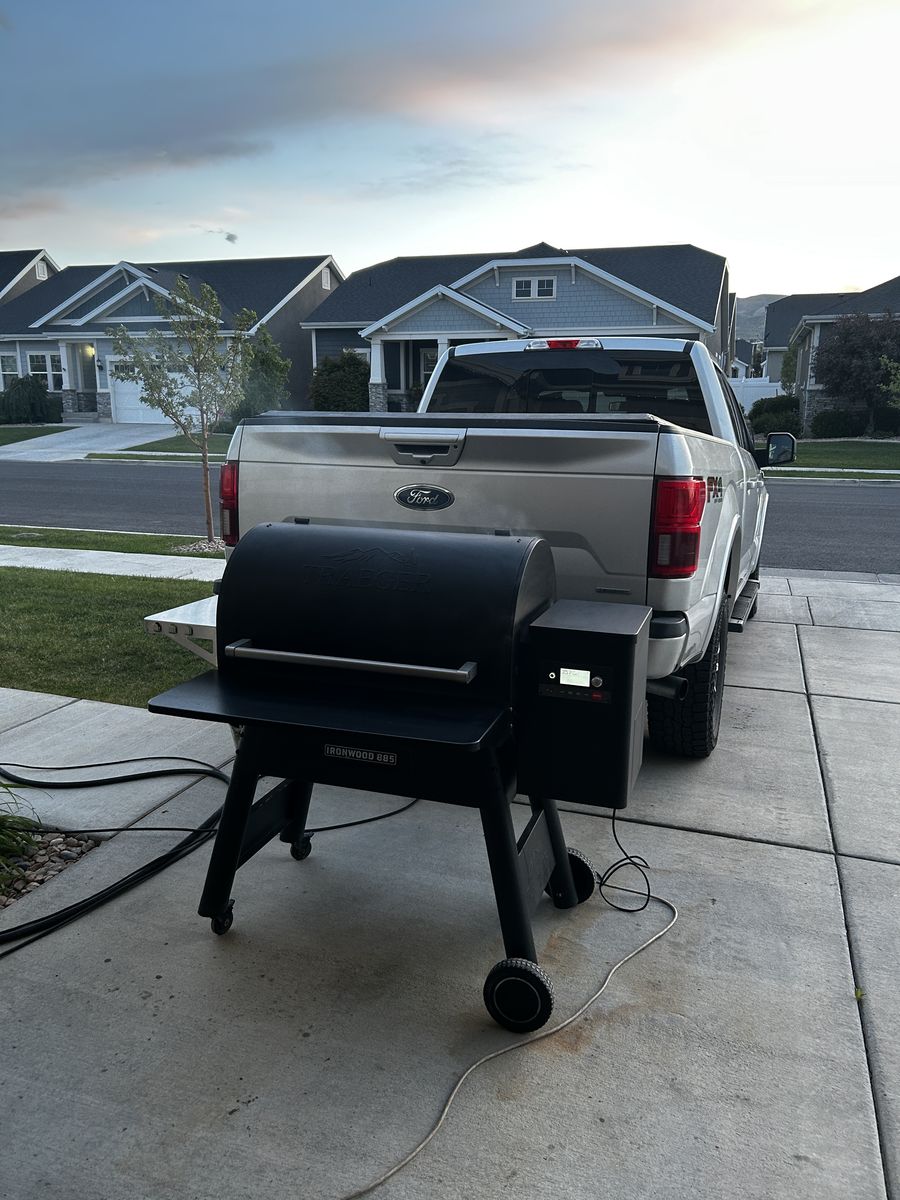 Trager Ironwood Smoker Grill