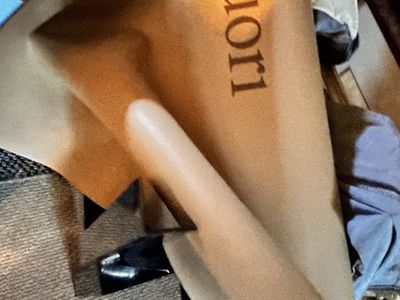 Great condition Vuori yoga mat 4mm