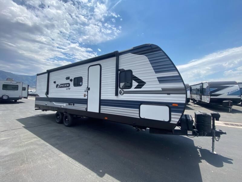 Used 2022 CrossRoads RV Zinger Lite ZR270BH