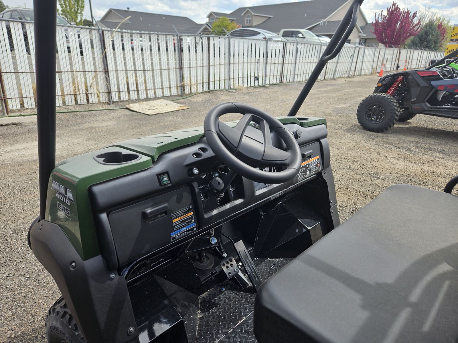 2026 Mule 4010 4x4 GN1