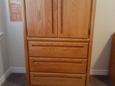 Solid Oak Twin 5 piece Bedroom Set
