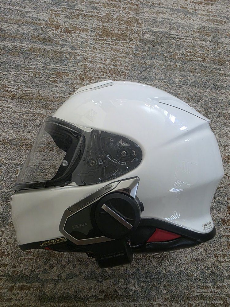 Main image 3