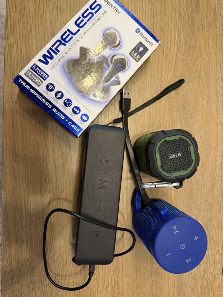 Wireless Bluetooth Speakers/Headphones