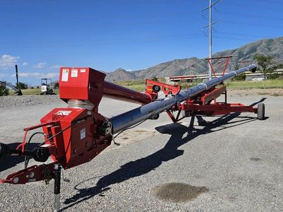 AGI Hutchinson Grain Auger - Farm Equipment