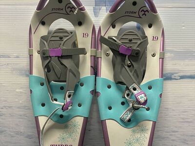 Used Tubbs Storm 19 Inch Snowshoes