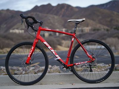 2014 Fuji Sportif Road Bike - Size Large - Great Condition