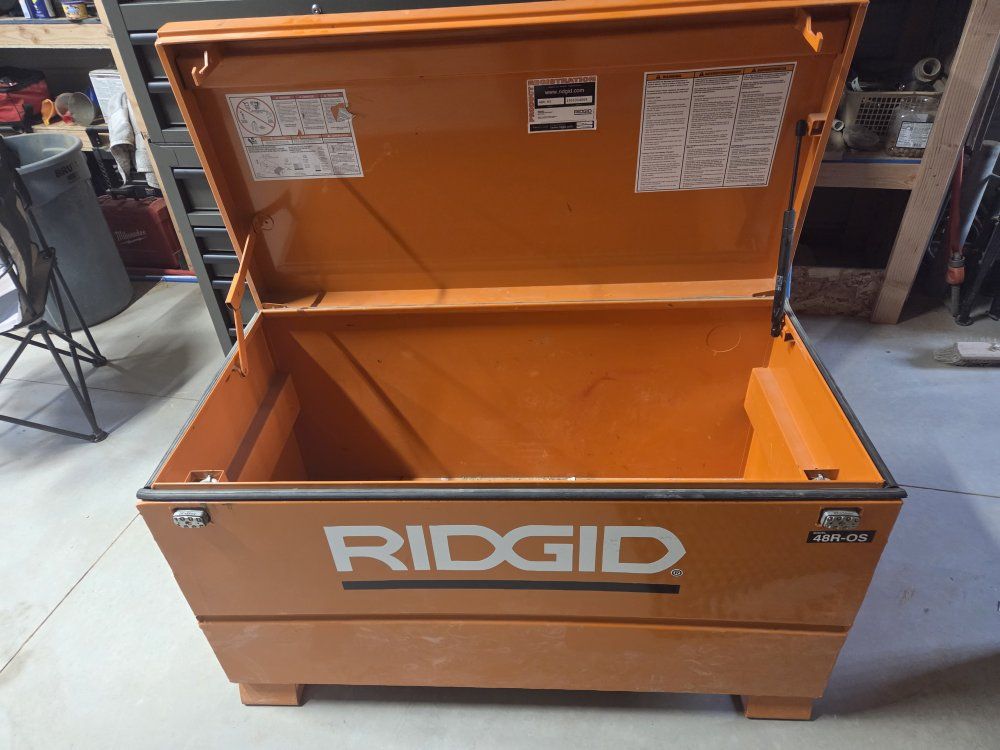 Rigid job box