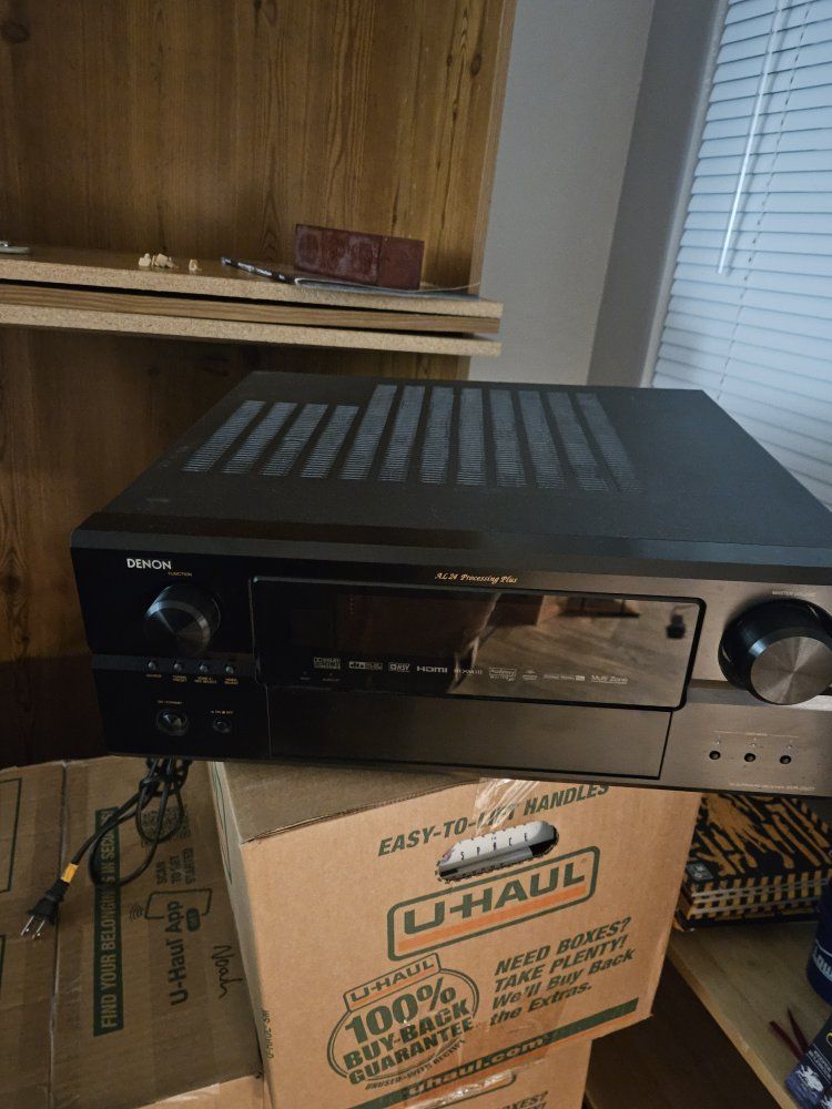 Denon avr 1910 Surround Sound System with Tower Speakers, Center Channel & Receiver