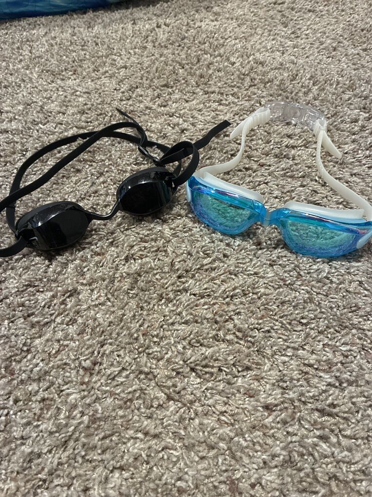2 swim Goggles