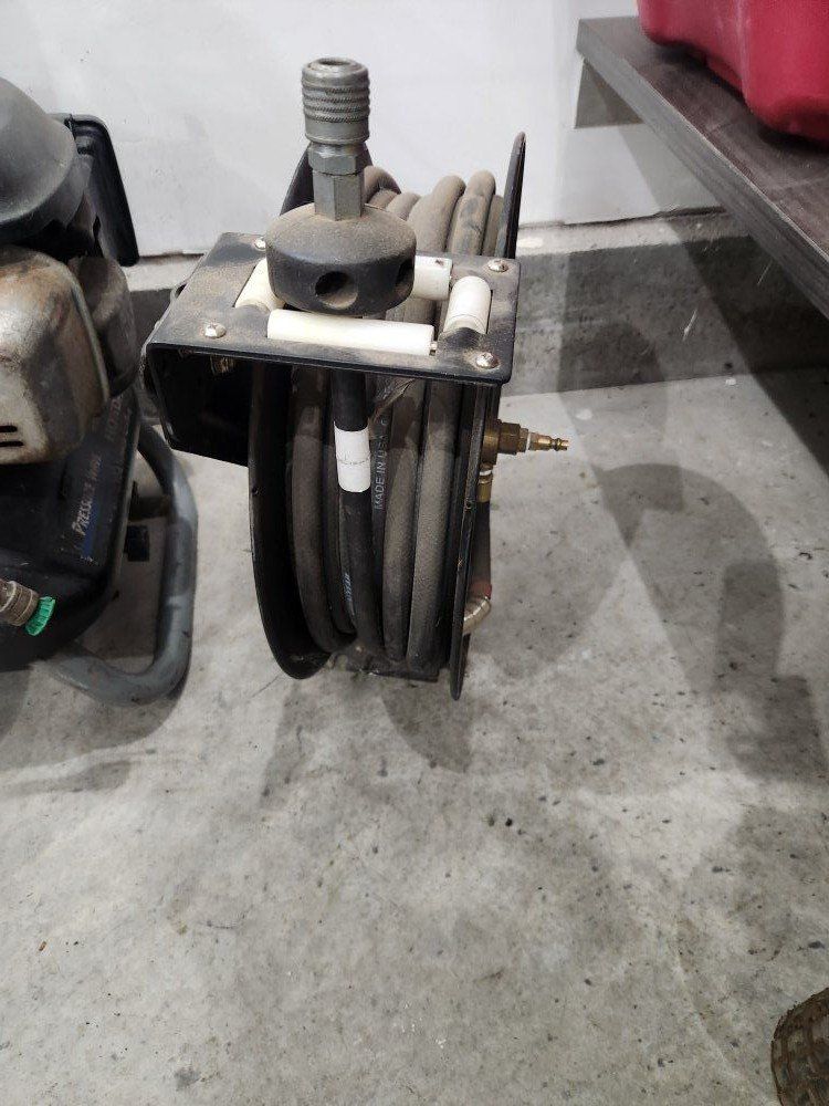 50 ft Air Hose Reel with Air hose