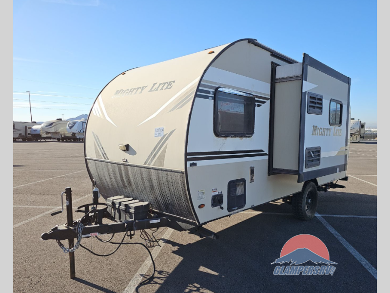 Used 2018 Pacific Coachworks Mighty Lite 17RB