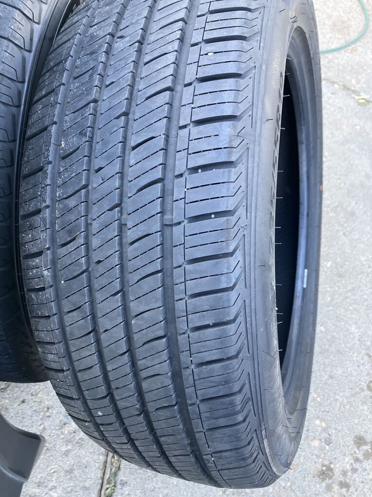 Celmo Salient CS210  235/55/19