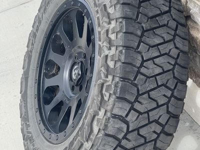 FUEL VECTOR Wheels And Toyo Tires Set