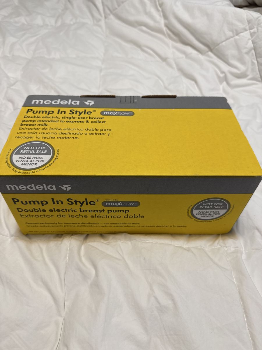 Medela Pump In Style with MaxFlow Double Electric Breast Pump - New