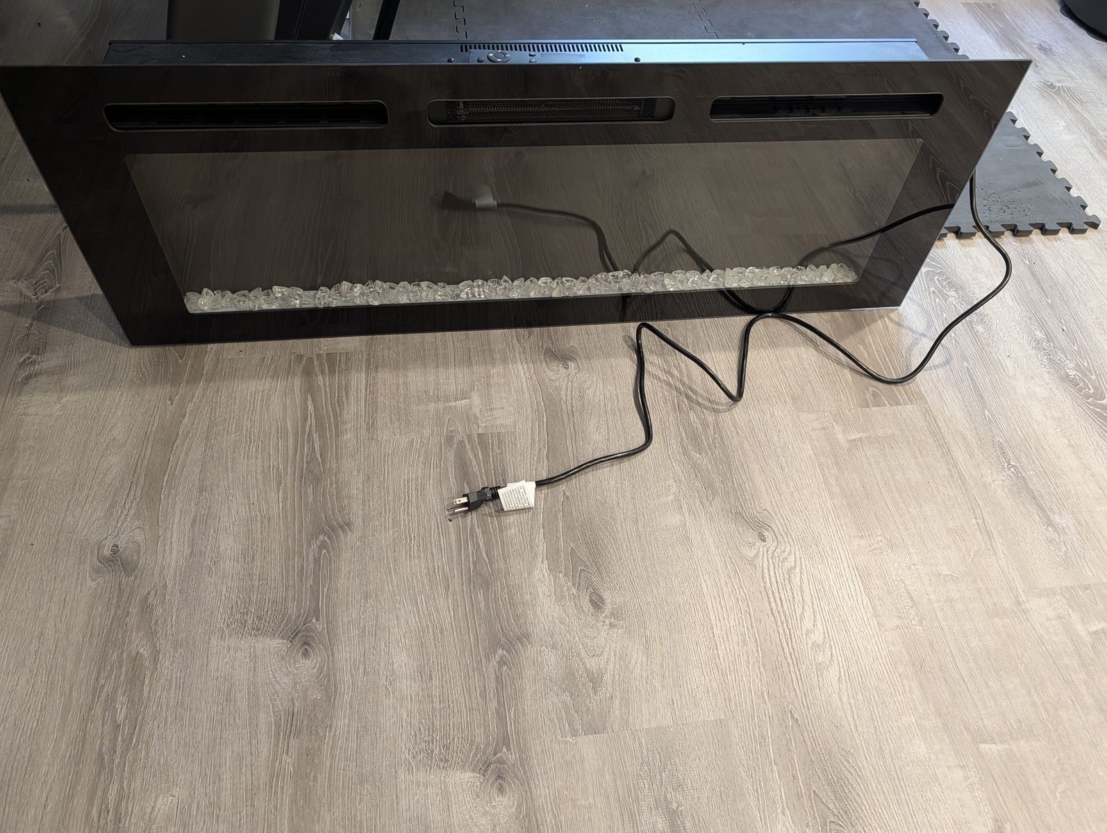 Electric Fireplace w/ Remote