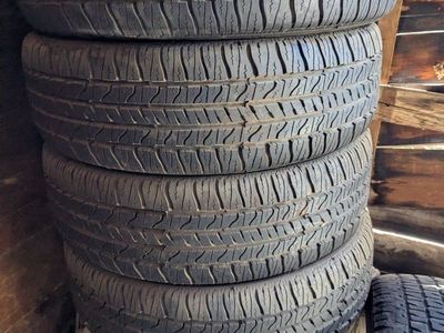Set of 4 Passenger Car Tires with Good Tread Depth