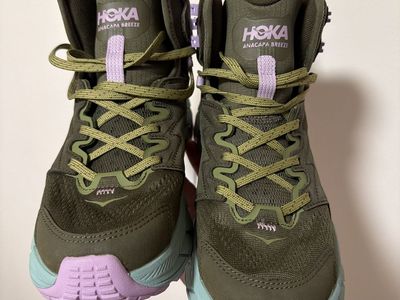Hoka Women’s Anacapa Breeze Mid Hiking Boot - Size 9B