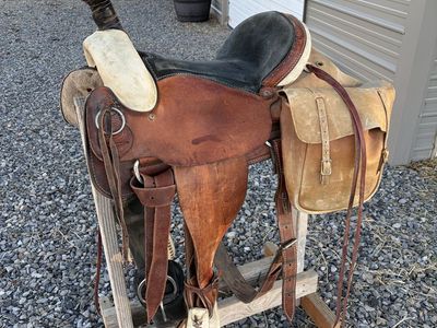 Circle M 16 inch Saddle