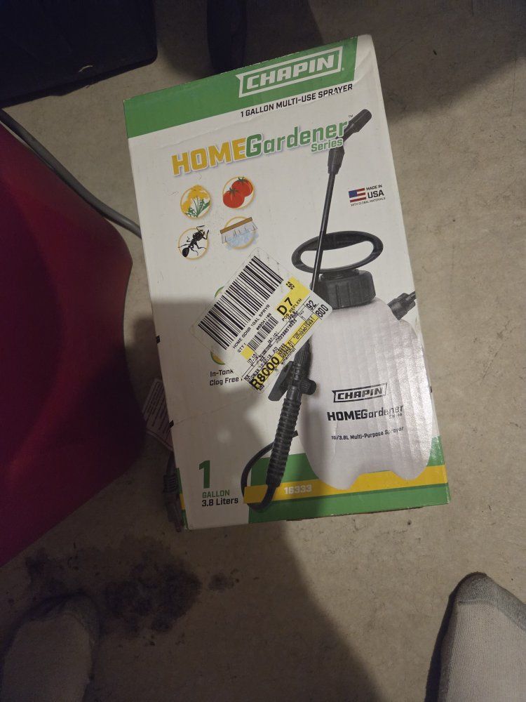 Chapin HomeGardener 1 Gallon Multi-Use Sprayer (16333)