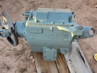 Spicer Brownie box auxiliary transmission