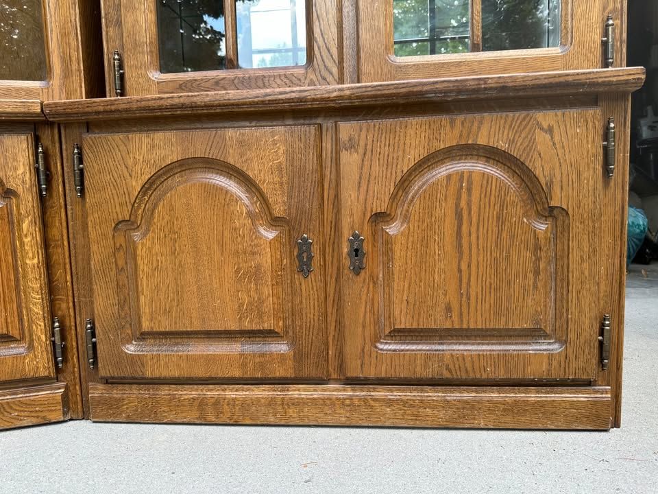 Main image 4
