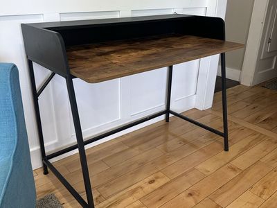 Desk / Vanity