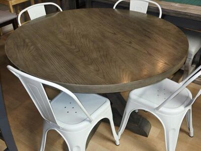🪑️Round Dining Table and Chair Set