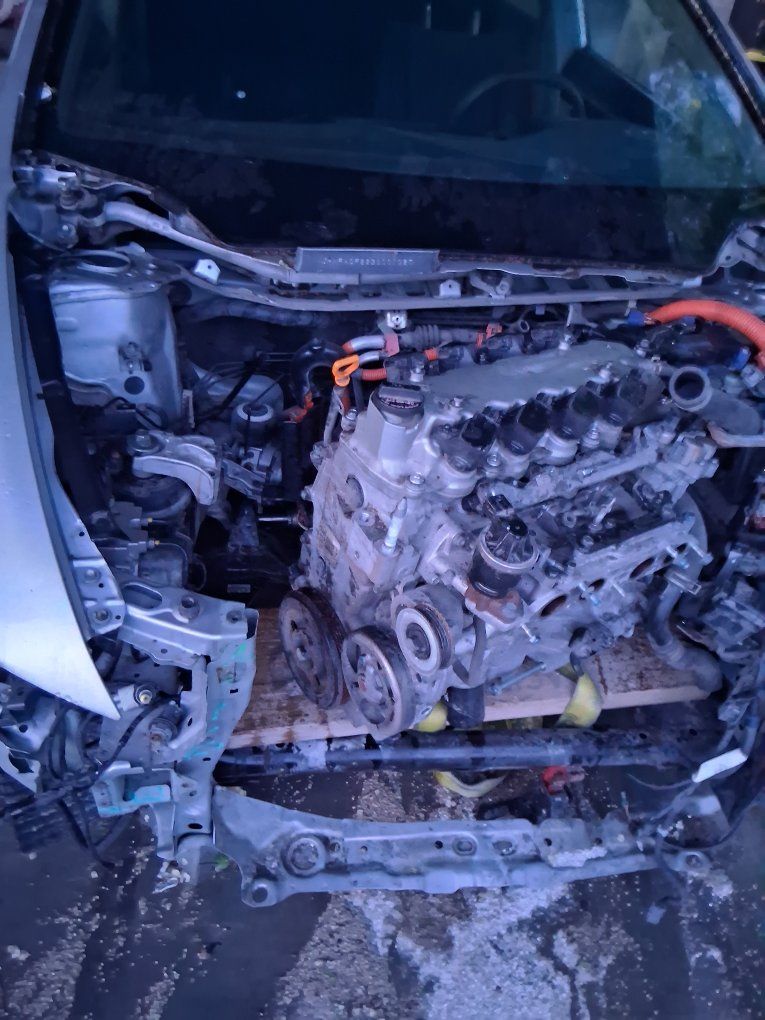 2011 Honda Civic Hybrid Part Out - Engine, Hybrid Battery pcm or ecu , Interior, Doors & More