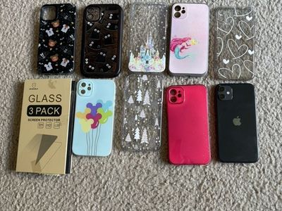 Iphone 11 - 128GB Unlocked - 7 Cases and More
