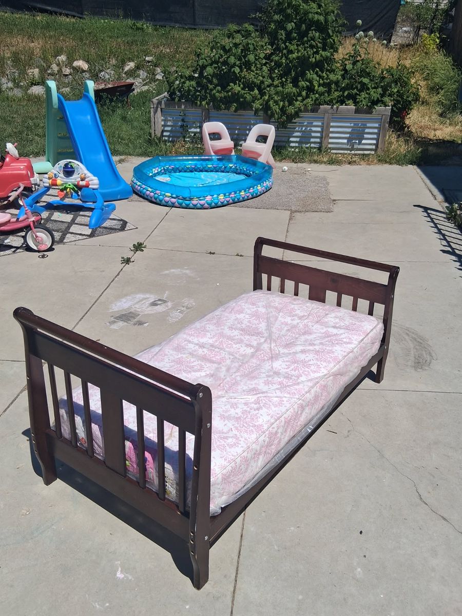 Toddler sleigh bed walnut wood with mattress