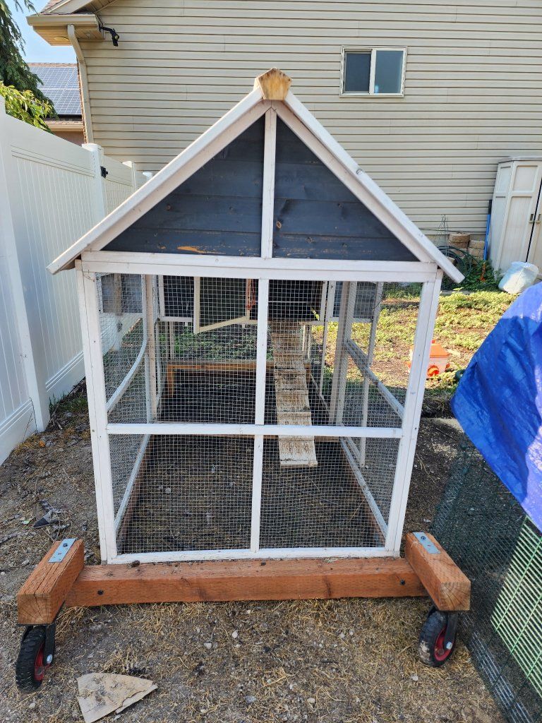 Mobile Outdoor Wooden Chicken Coop Tractor with Wheels and Nesting Boxes