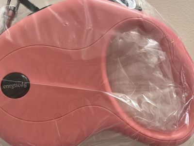 Pink Retractable Dog Leash