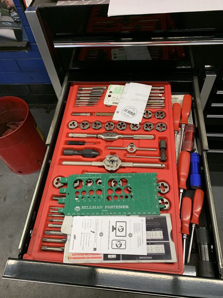 Mainly snap-on mechanics tools