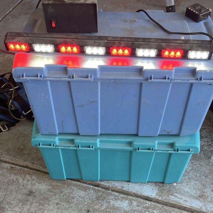 Red and White LED Emergency Strobe Light Bar with Controller Box