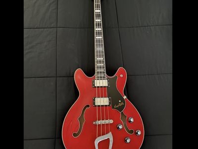 Hagstrom Viking Bass